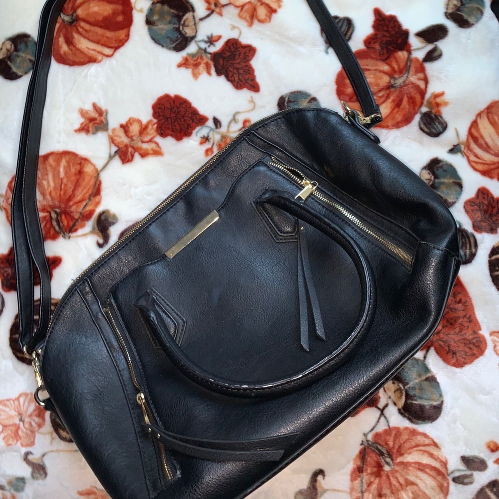 Black Mossimo Purse